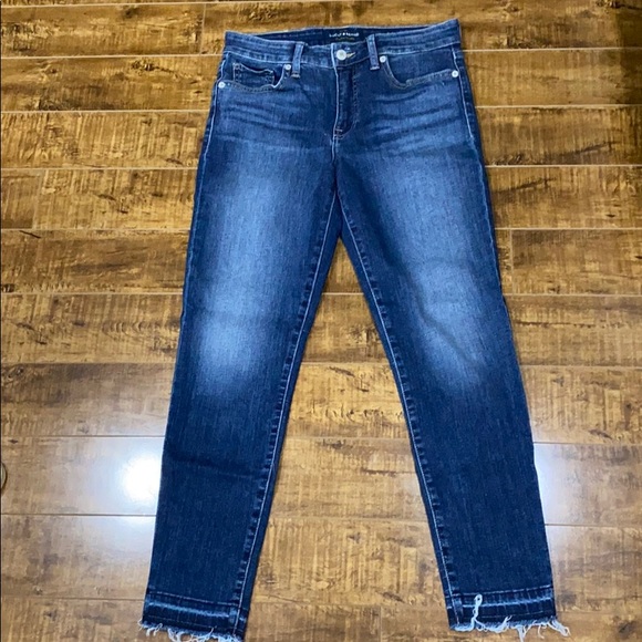 Lucky brand skinny dark wash jean - Picture 2 of 6